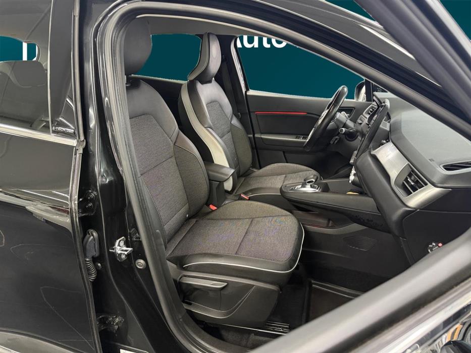 RENAULT Captur 2021