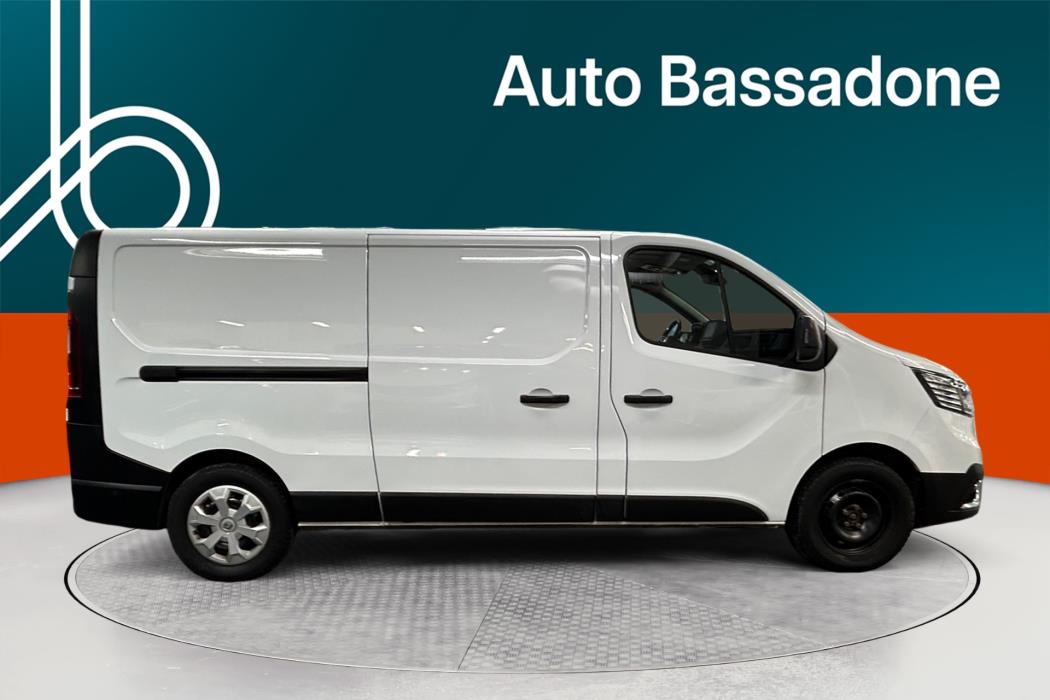RENAULT Trafic 2022