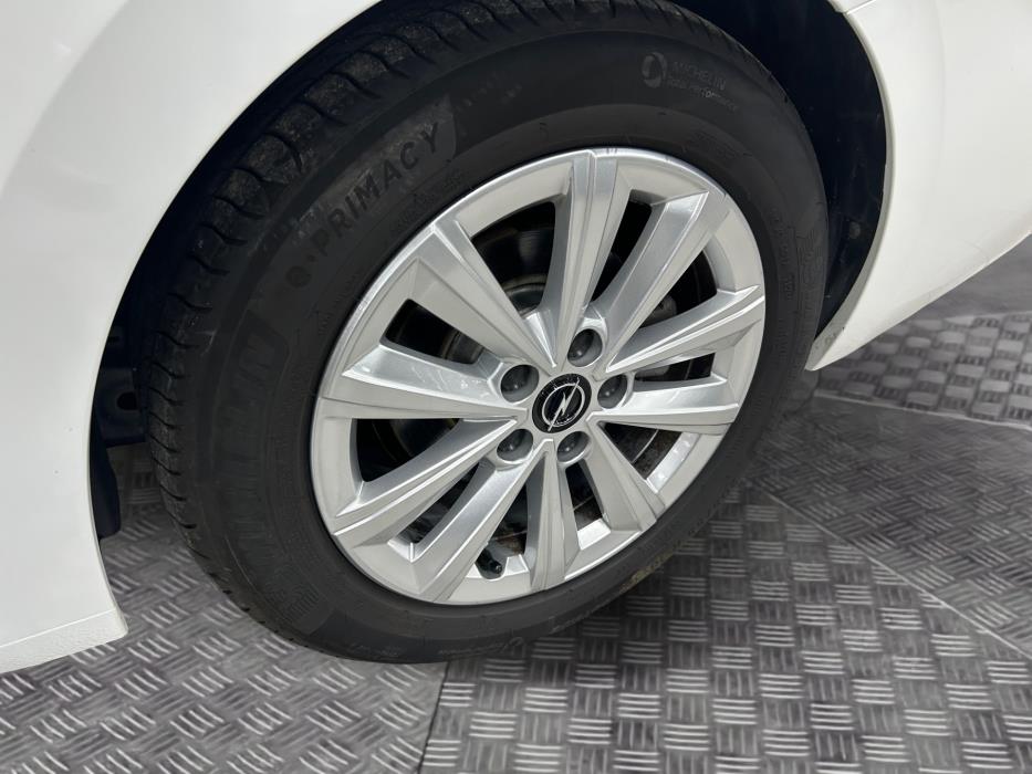 OPEL Astra 2024