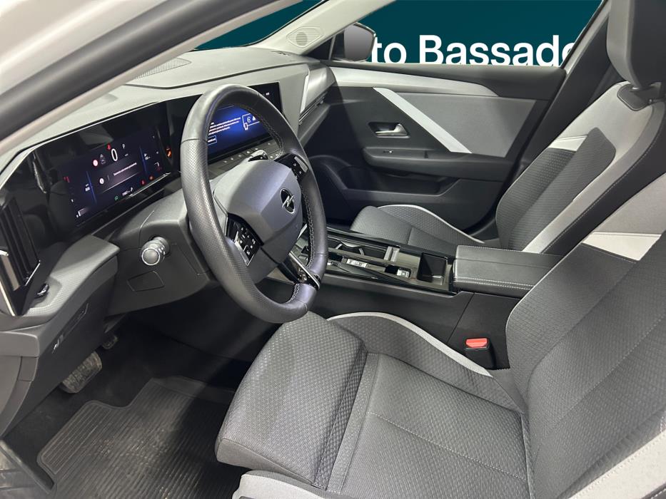 OPEL Astra 2024