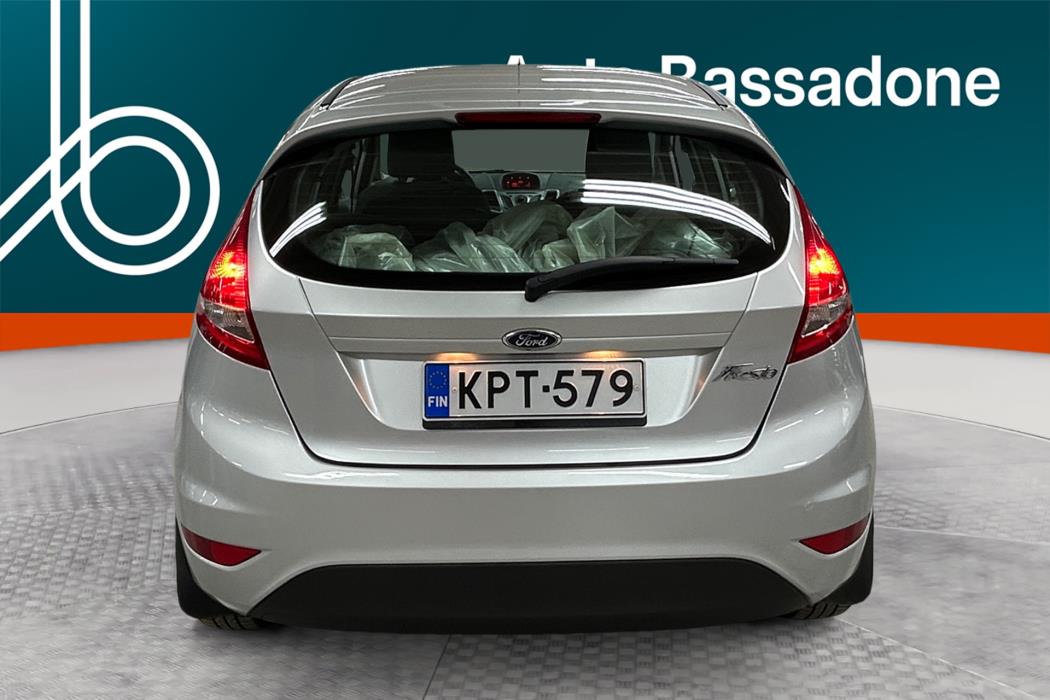FORD Fiesta 2011