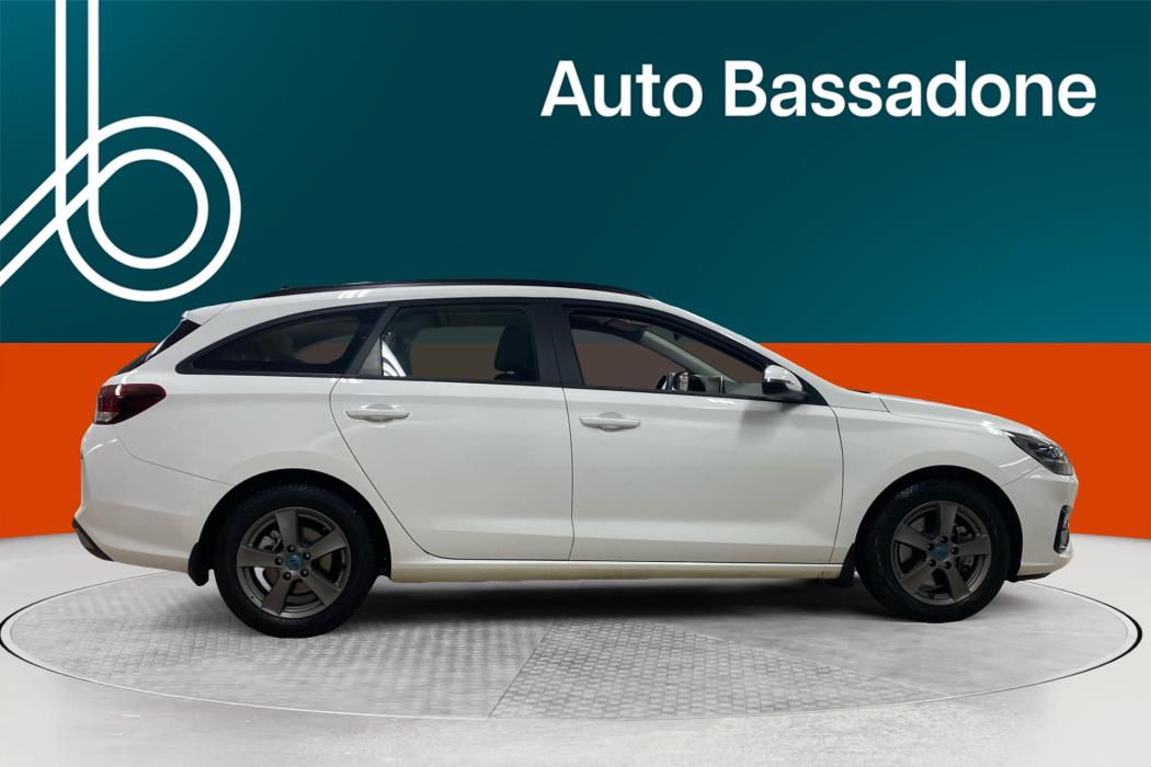 HYUNDAI i30 Wagon 2025