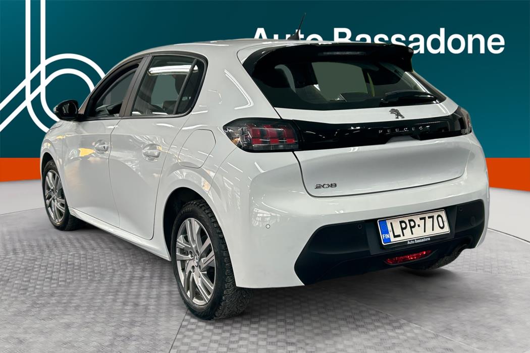 PEUGEOT 208 2021