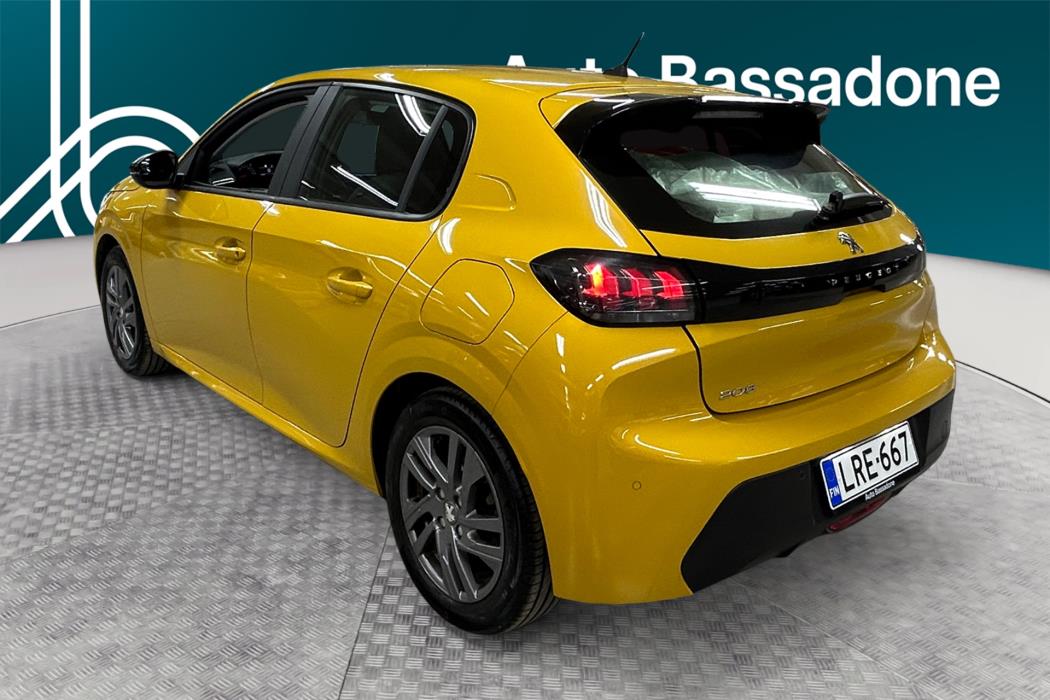 PEUGEOT 208 2022