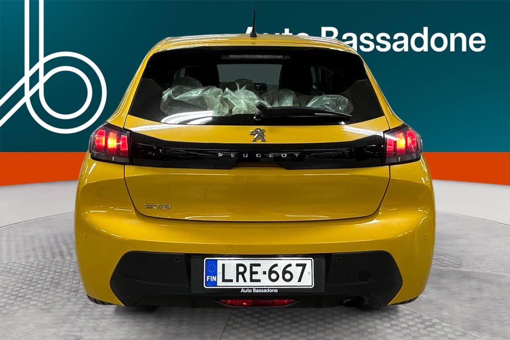 PEUGEOT 208 2022