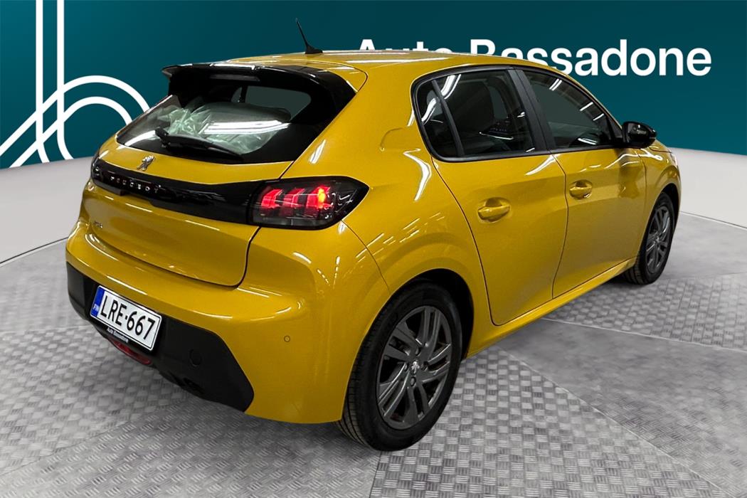 PEUGEOT 208 2022
