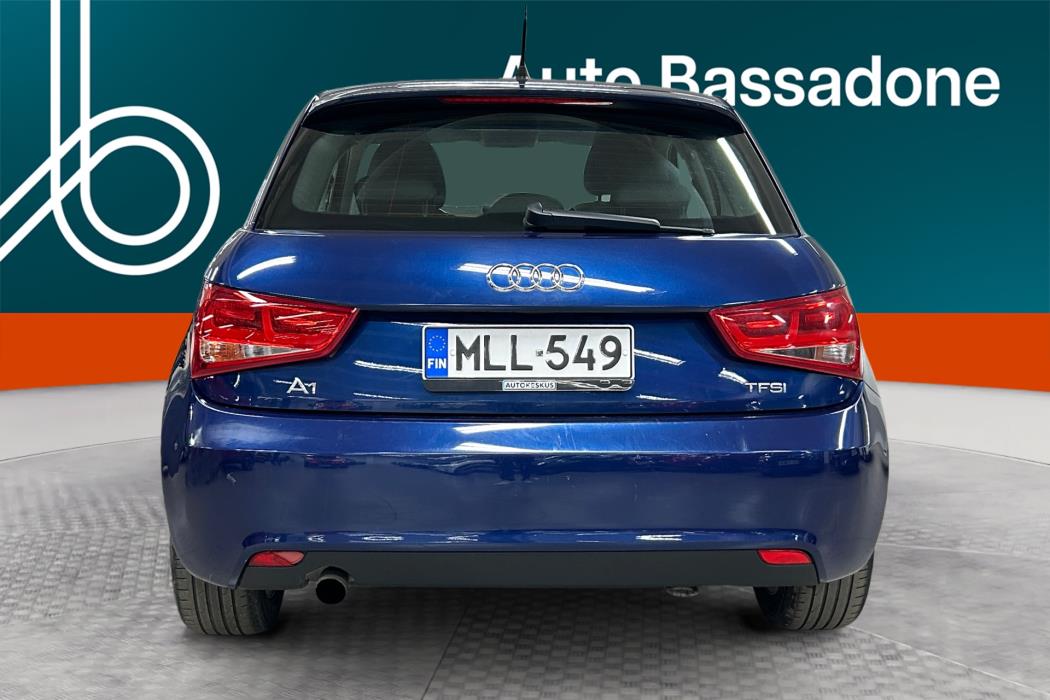 AUDI A1 2013