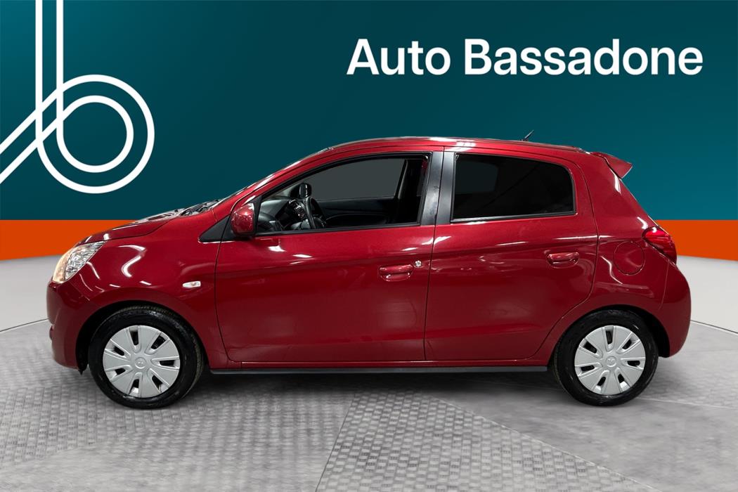 MITSUBISHI Space Star 2015