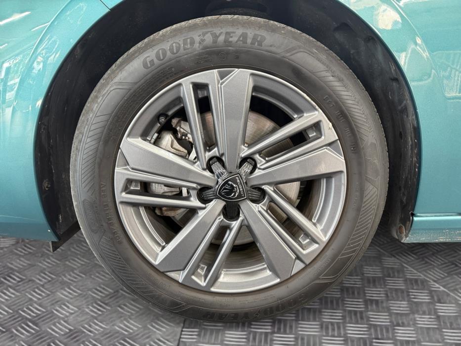 PEUGEOT 308 2023