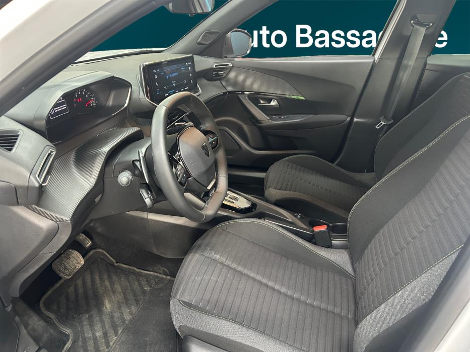 PEUGEOT 2008 2024