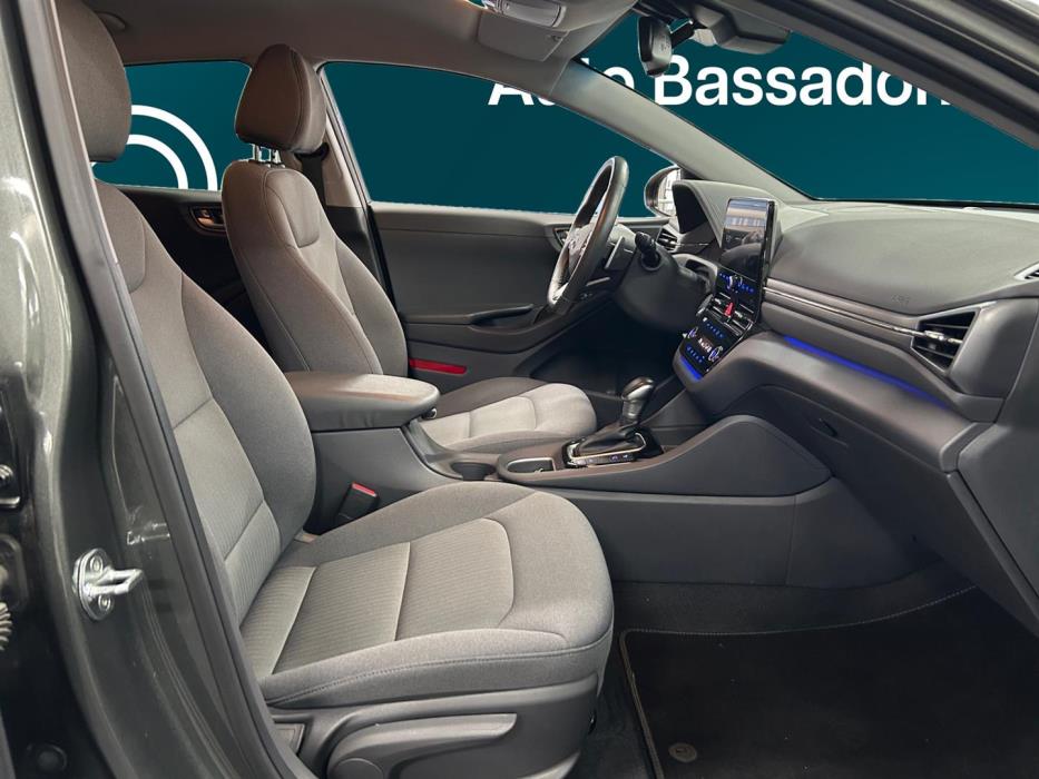 HYUNDAI IONIQ plug-in 2021