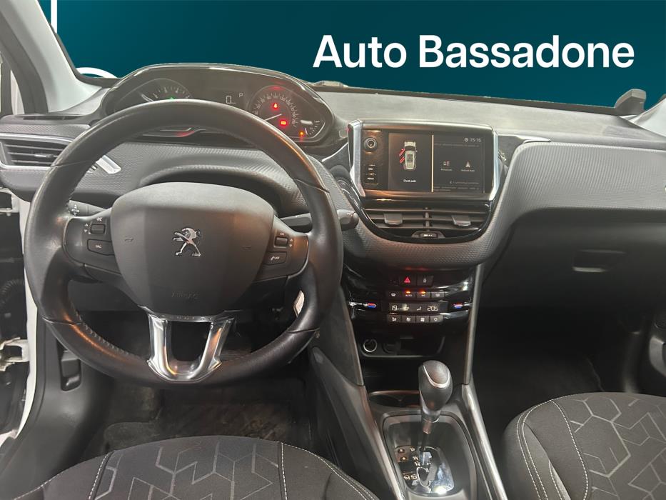 PEUGEOT 2008 2019