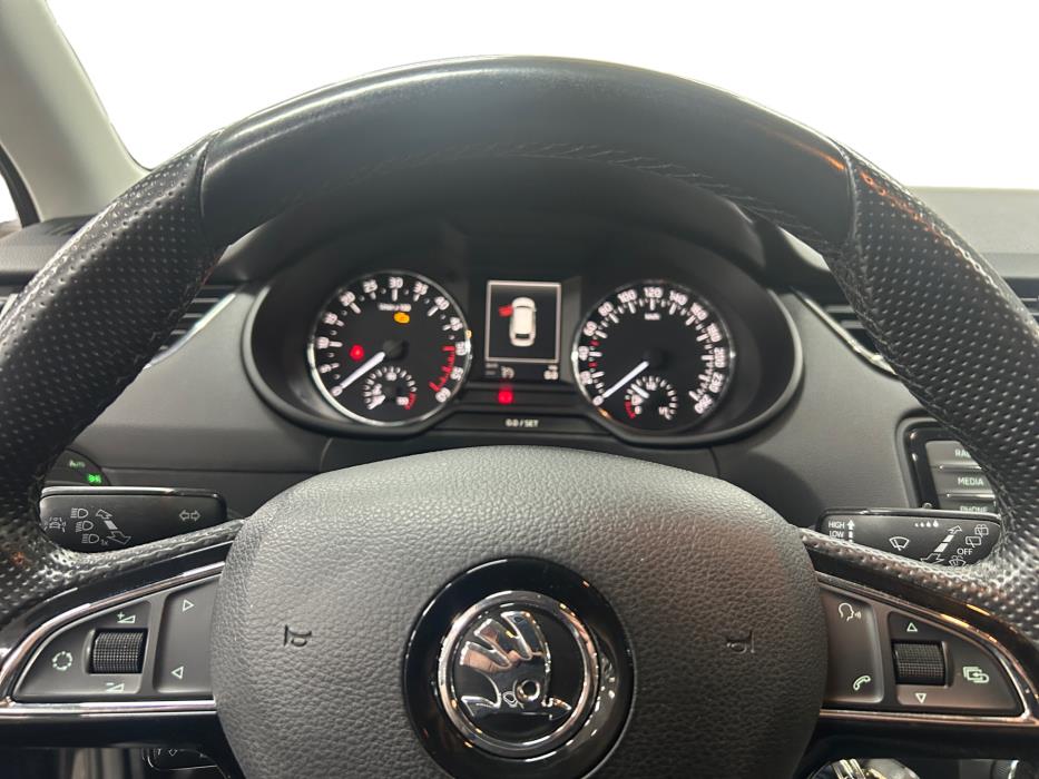 SKODA Octavia 2015