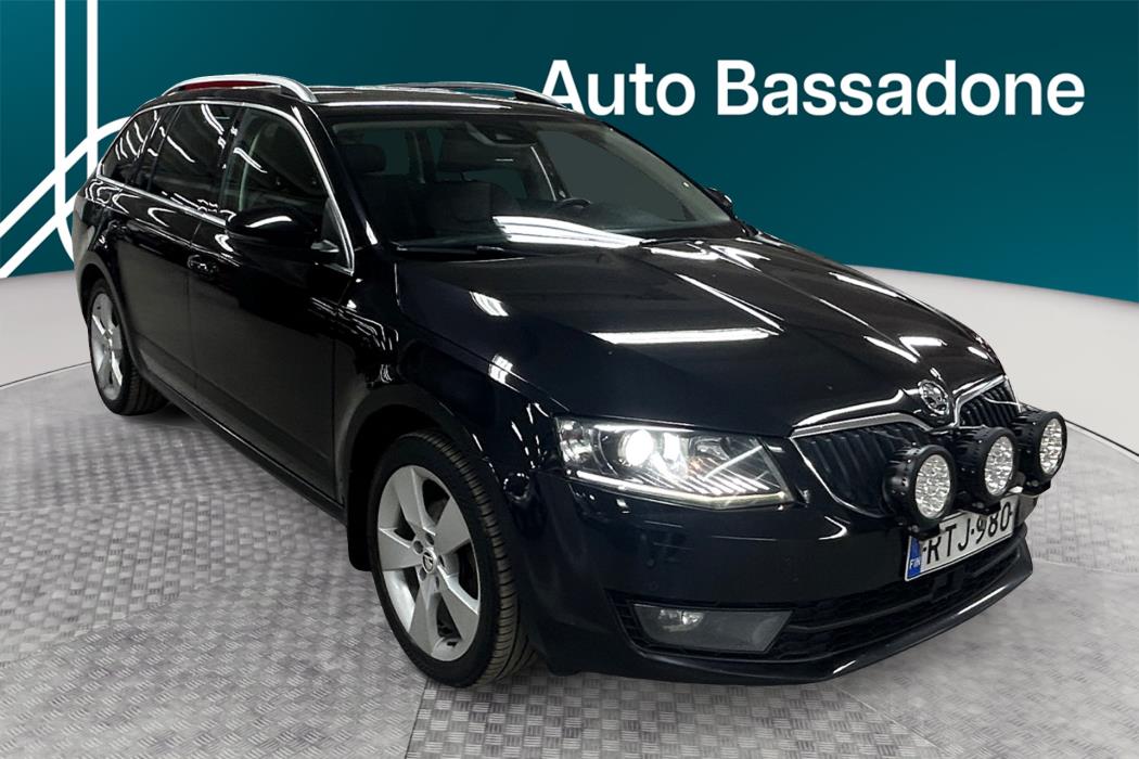 SKODA Octavia 2015