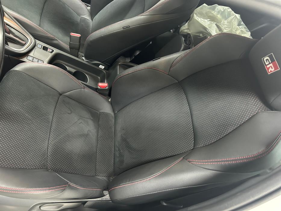 TOYOTA Yaris 2023
