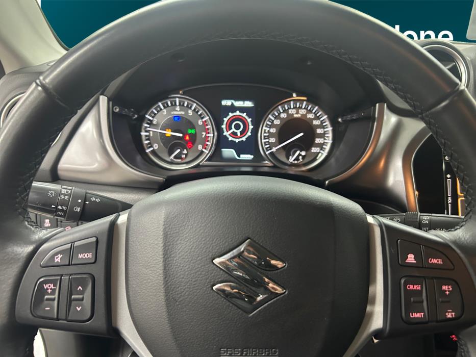 SUZUKI Vitara 2024