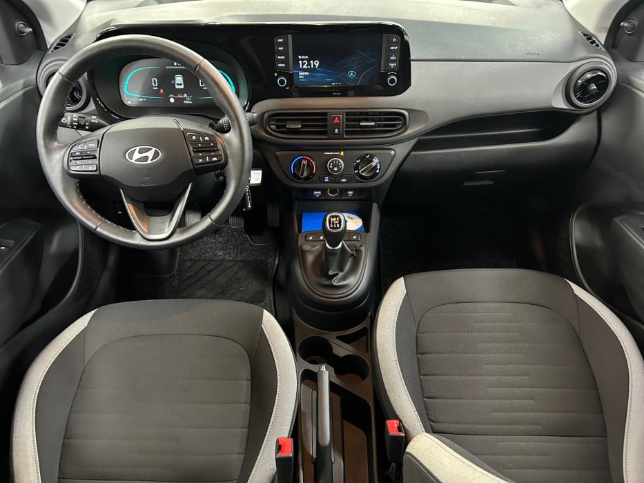HYUNDAI i10 2024
