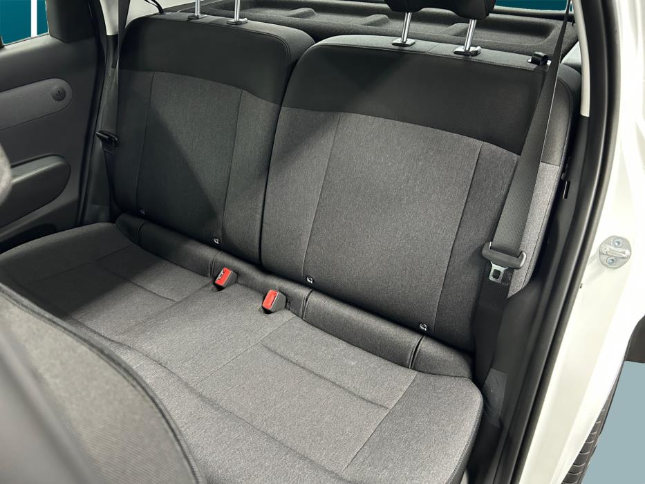 Hyundai INSTER 2026