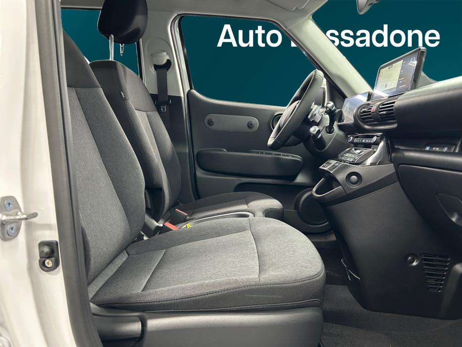 Hyundai INSTER 2026