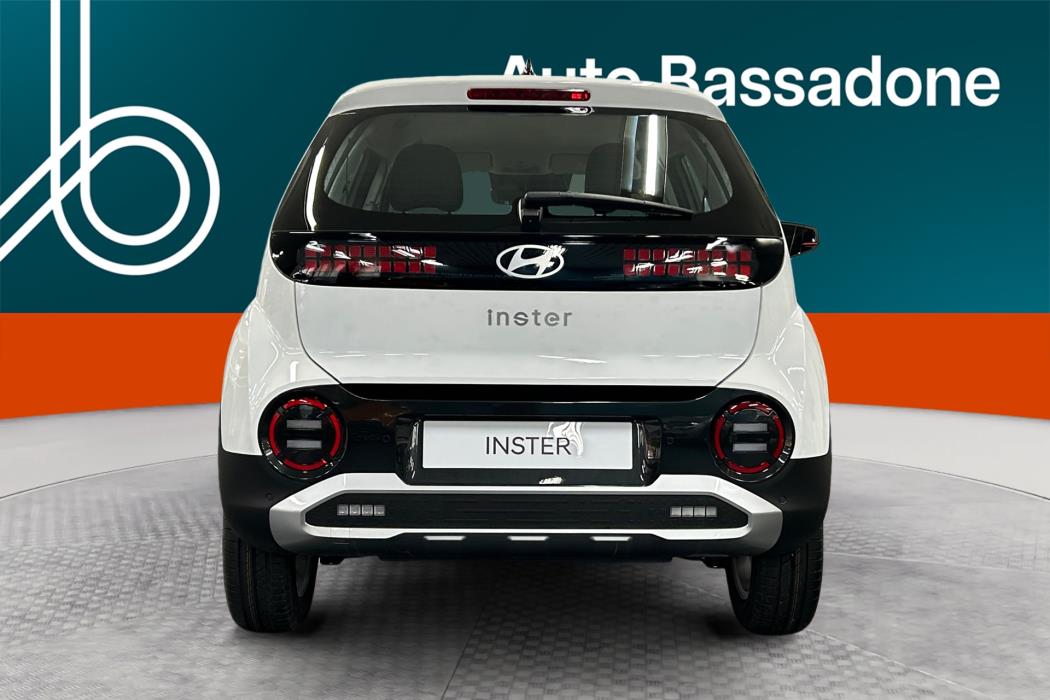 Hyundai INSTER 2026