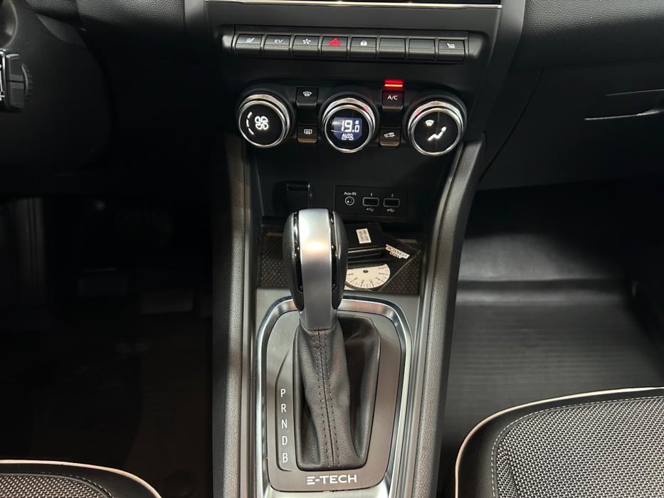 RENAULT Captur 2022