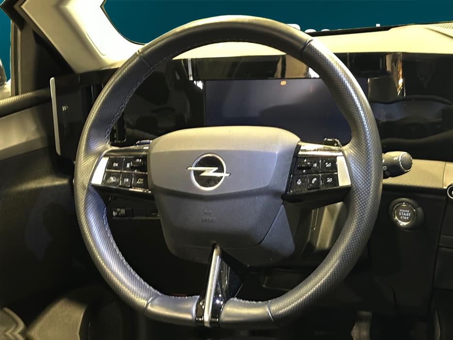 Opel Astra 2024