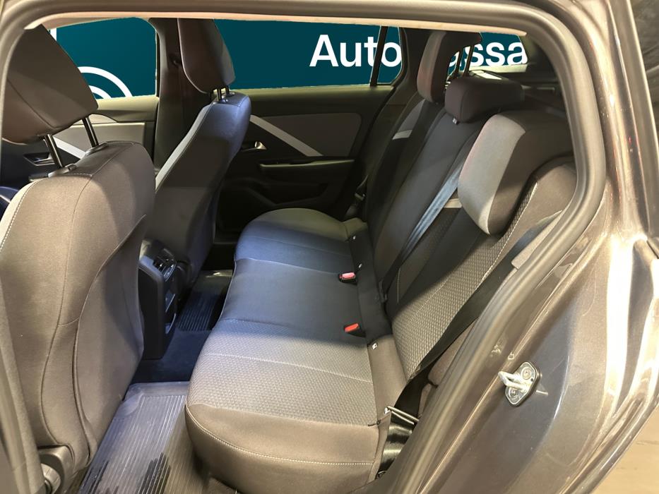 Opel Astra 2024