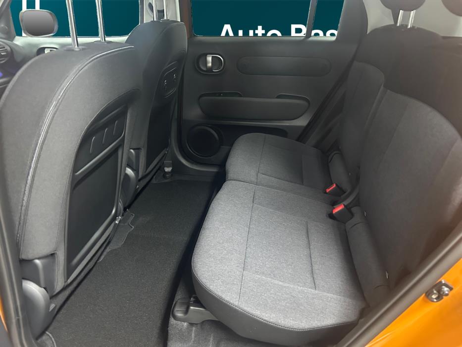 Hyundai INSTER 2026