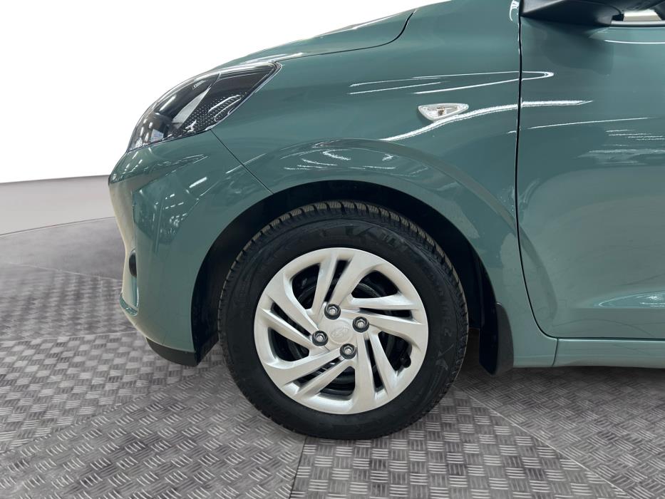 HYUNDAI i10 2025