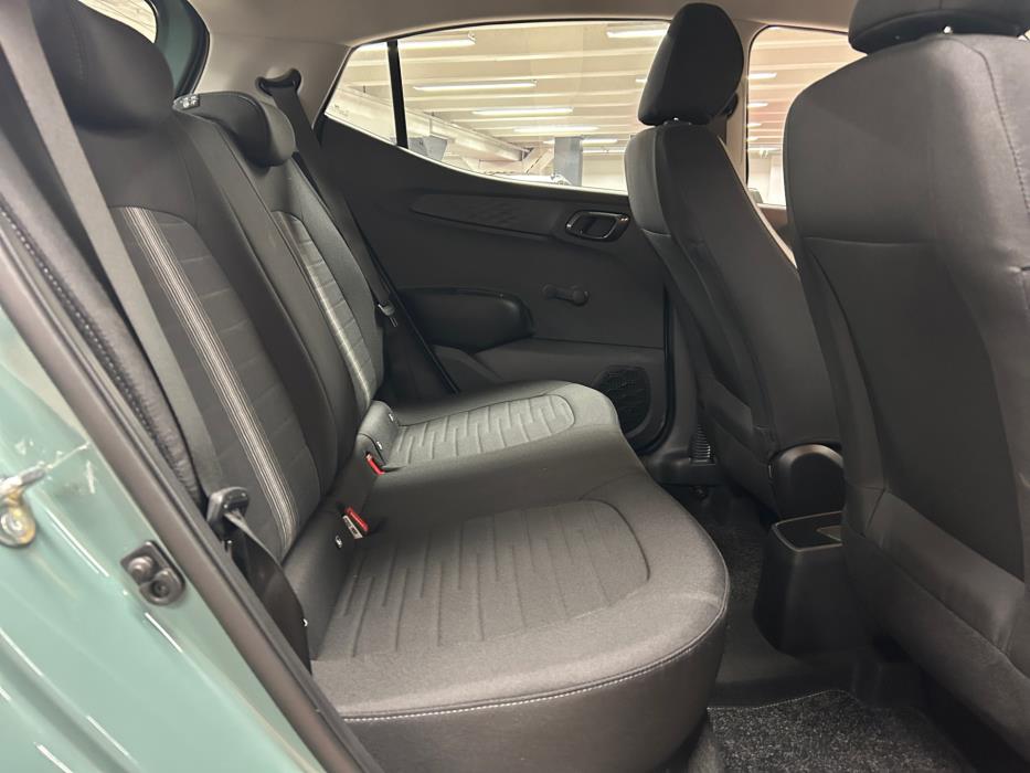 HYUNDAI i10 2025