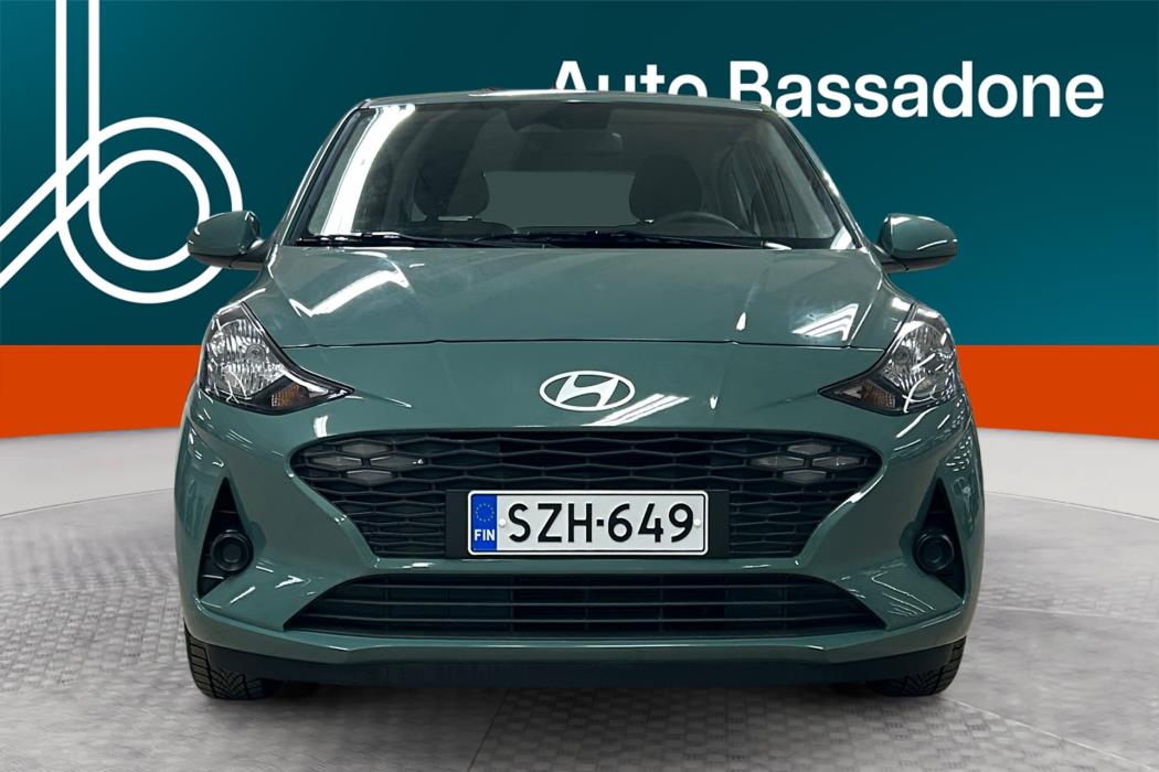 HYUNDAI i10 2025