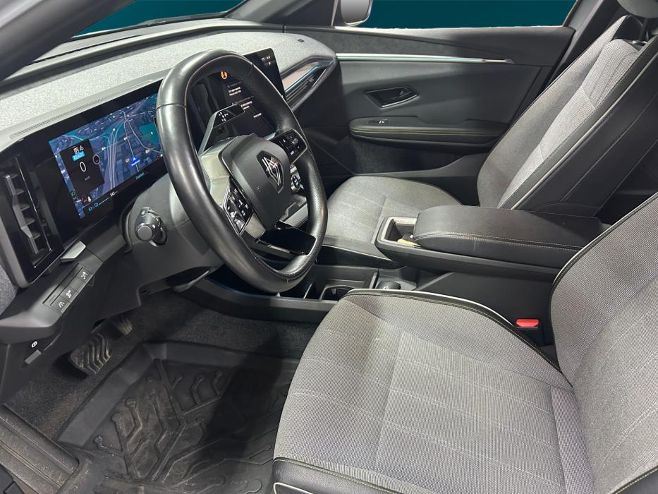 RENAULT Megane 2023