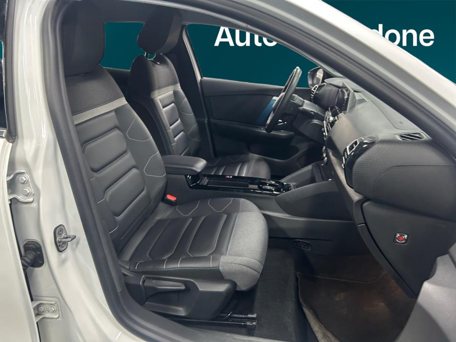 CITROEN e-C4 X 2023