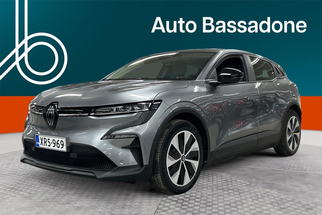 RENAULT Megane 2023