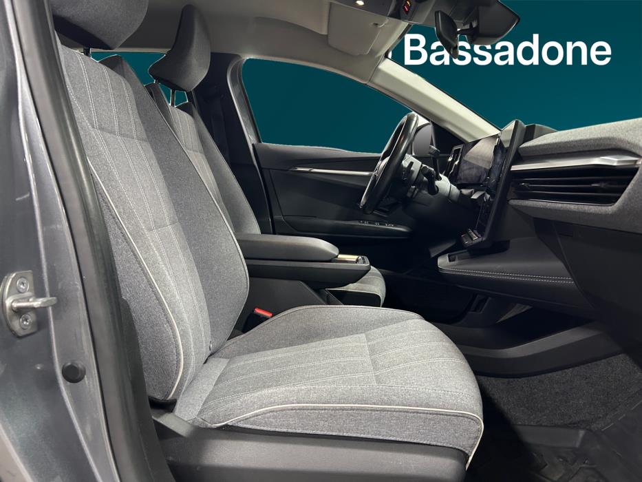 RENAULT Megane 2023
