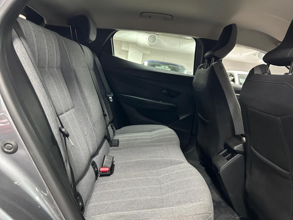 RENAULT Megane 2023