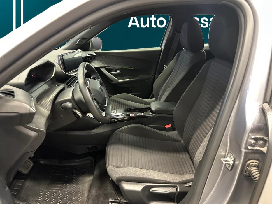 Peugeot e-2008 2023