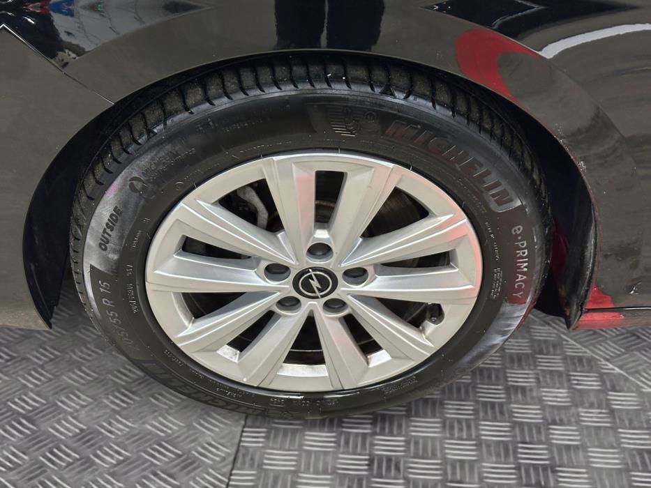 Opel Astra 2024