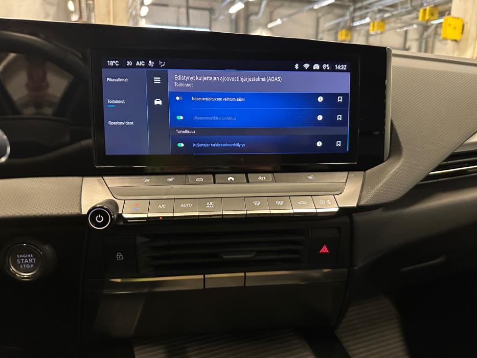 Opel Astra 2024
