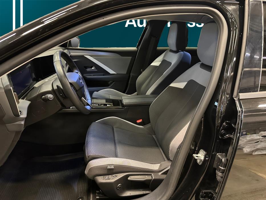 Opel Astra 2024