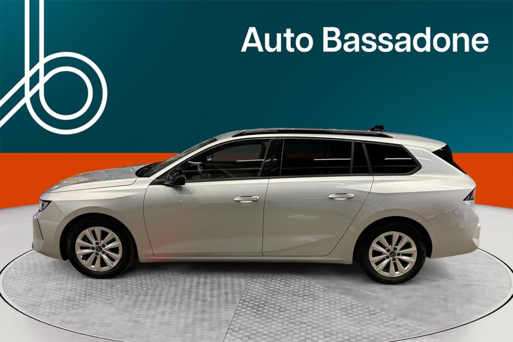 Opel Astra 2024