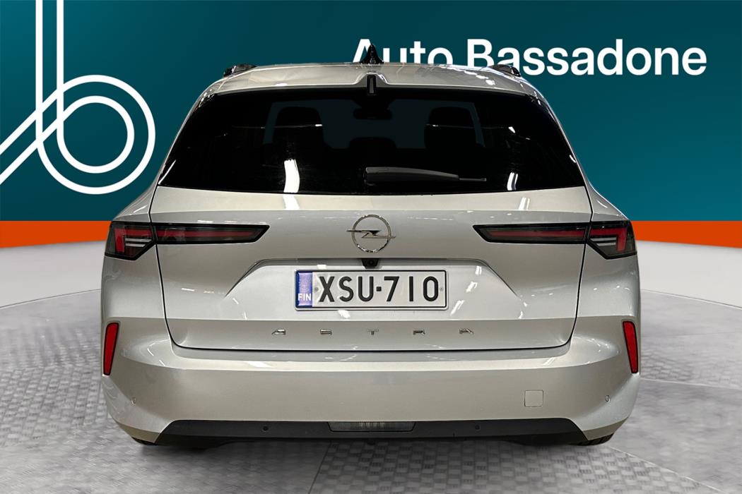 Opel Astra 2024