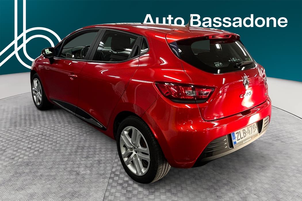 RENAULT Clio 2016