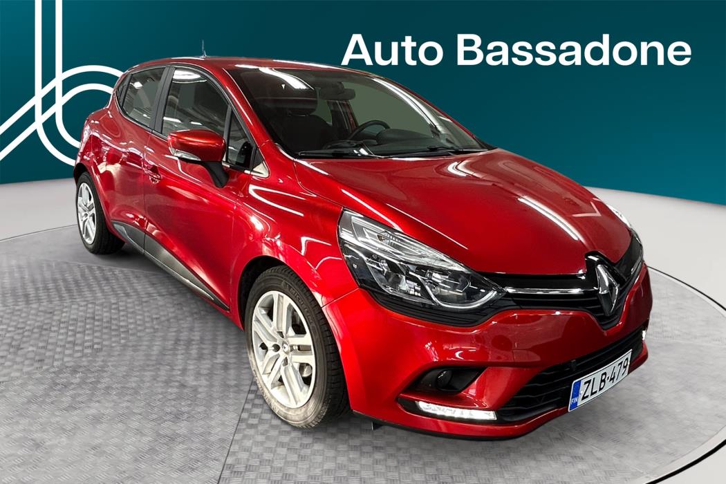 RENAULT Clio 2016