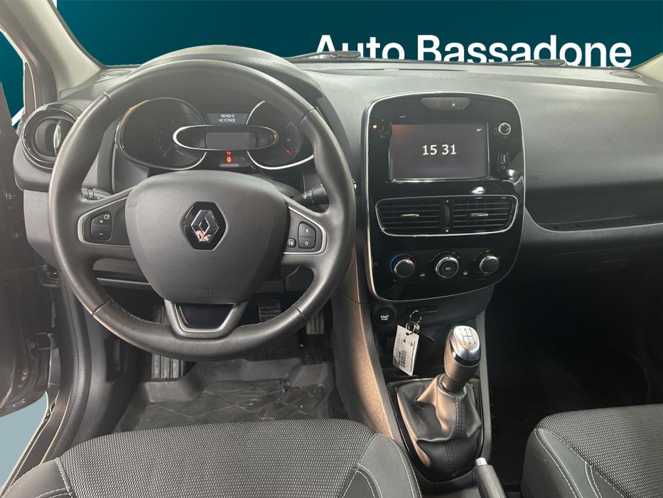 RENAULT Clio 2018