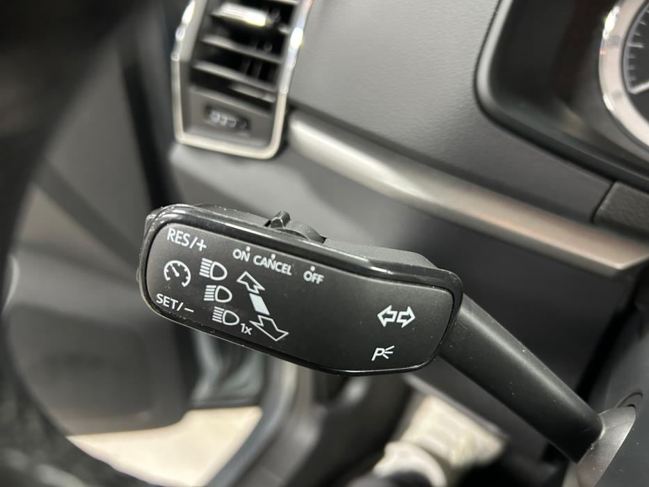 SKODA Karoq 2019