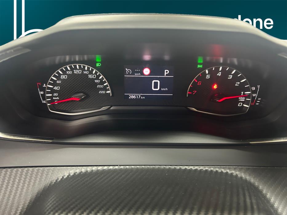 PEUGEOT 208 2022