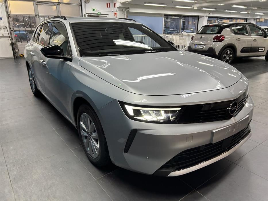 Opel Astra 2025
