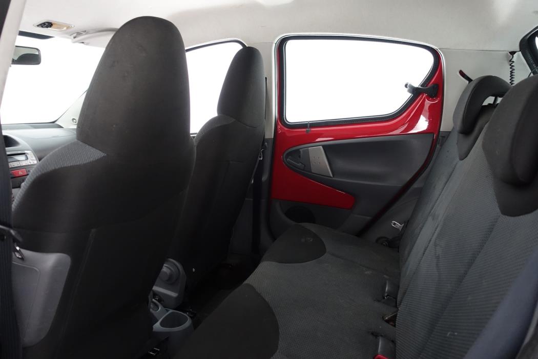 TOYOTA Aygo 2006