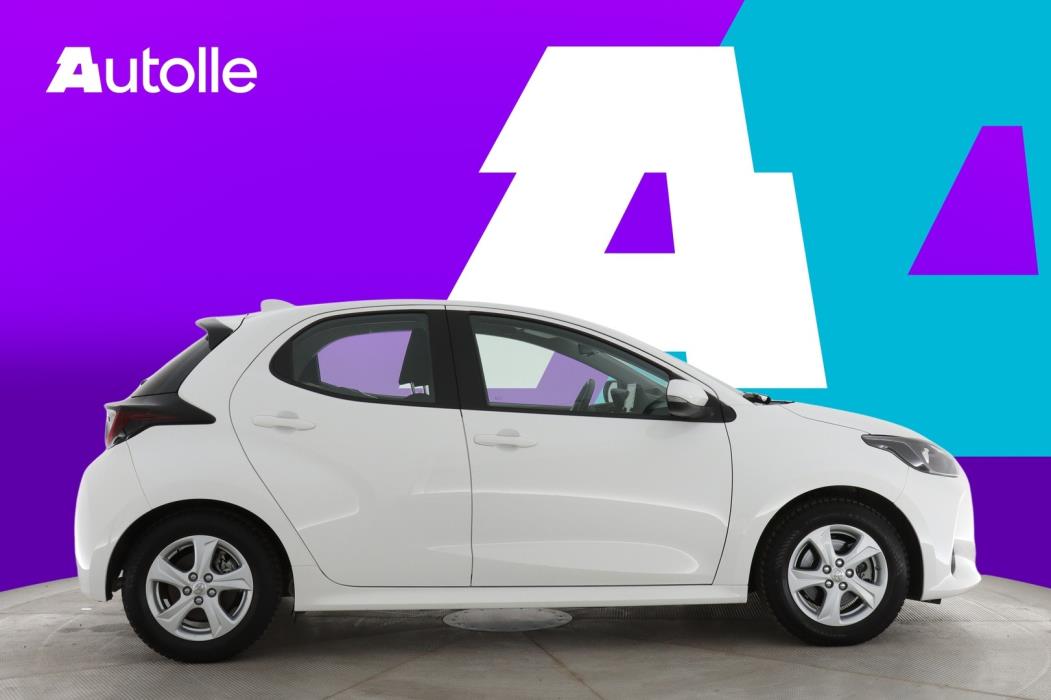 TOYOTA Yaris 2022